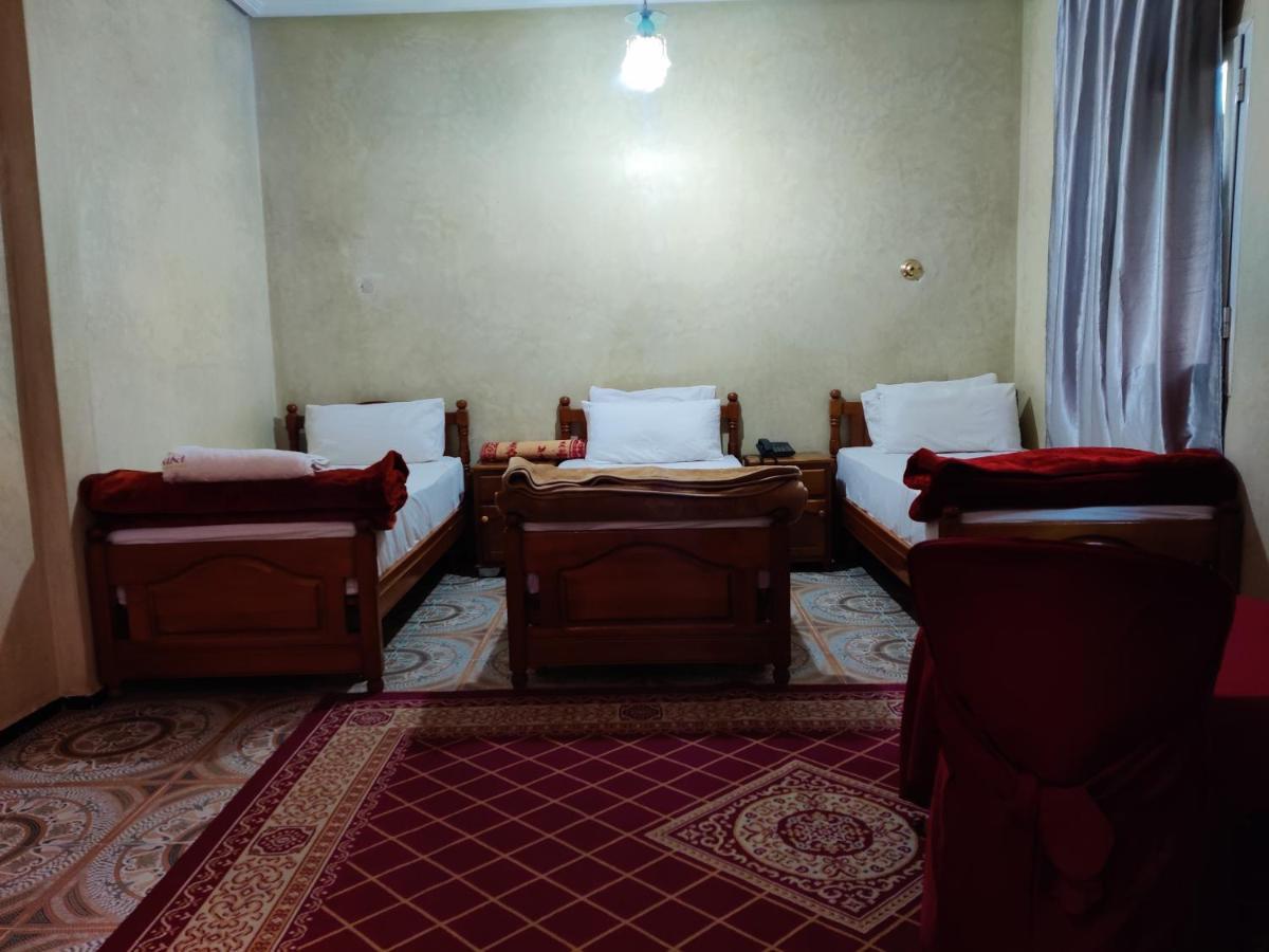 Hotel Cafe Restaurant Assaka 티즈니트 외부 사진